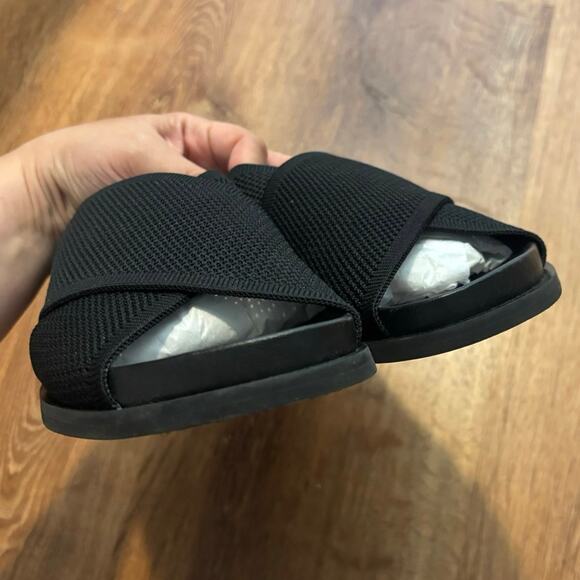 NEW Everlane The ReKnit Form Crossover Sandal In Black Size 9 - Picture 6 of 10